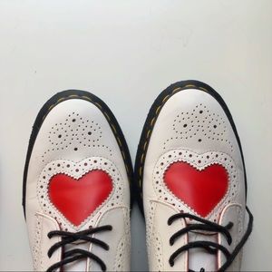 BRAND NEW dr. martens joyce 1461 oxfords hearts